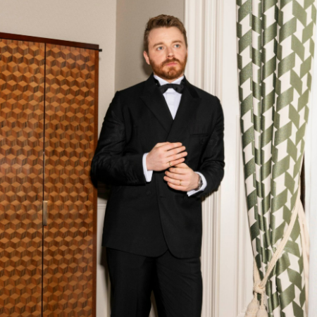 Jack Lowden is a Scottish actor who has mastered the art of creating stage magic in film charm.